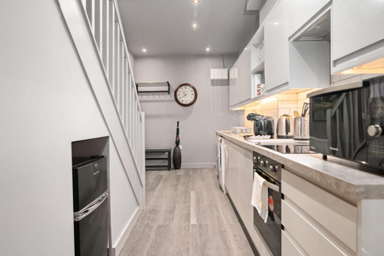 Lovely 2-Bed Apartment - Hosted By Guestready Londyn Zewnętrze zdjęcie